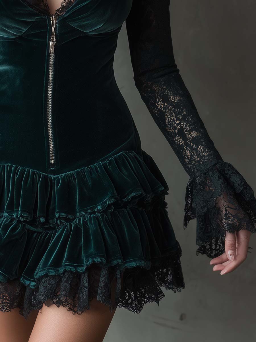 Rochie mini din catifea verde închisă cu maneci din dantelă