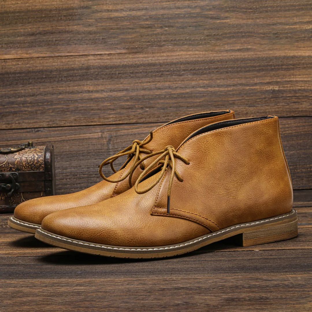 Dallas | Cizme Chukka atemporale