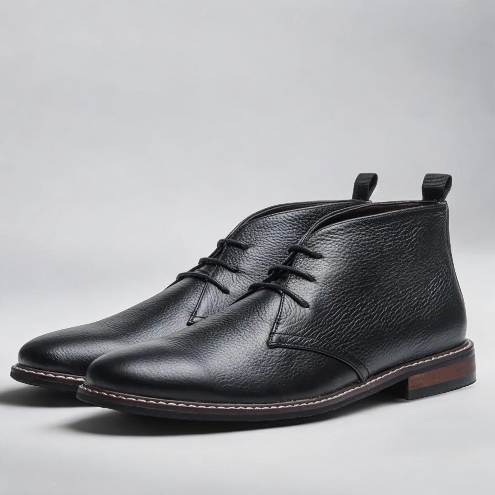 Dallas | Cizme Chukka atemporale