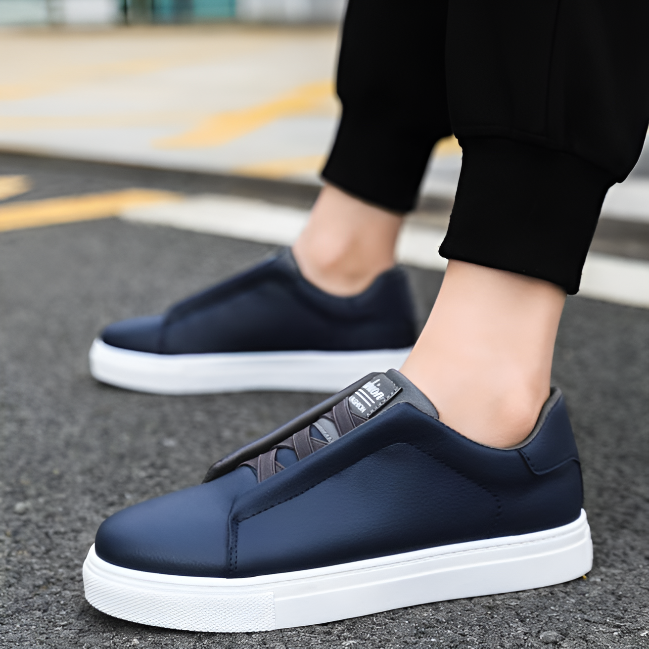 Bernardo™ | Teniși Chic