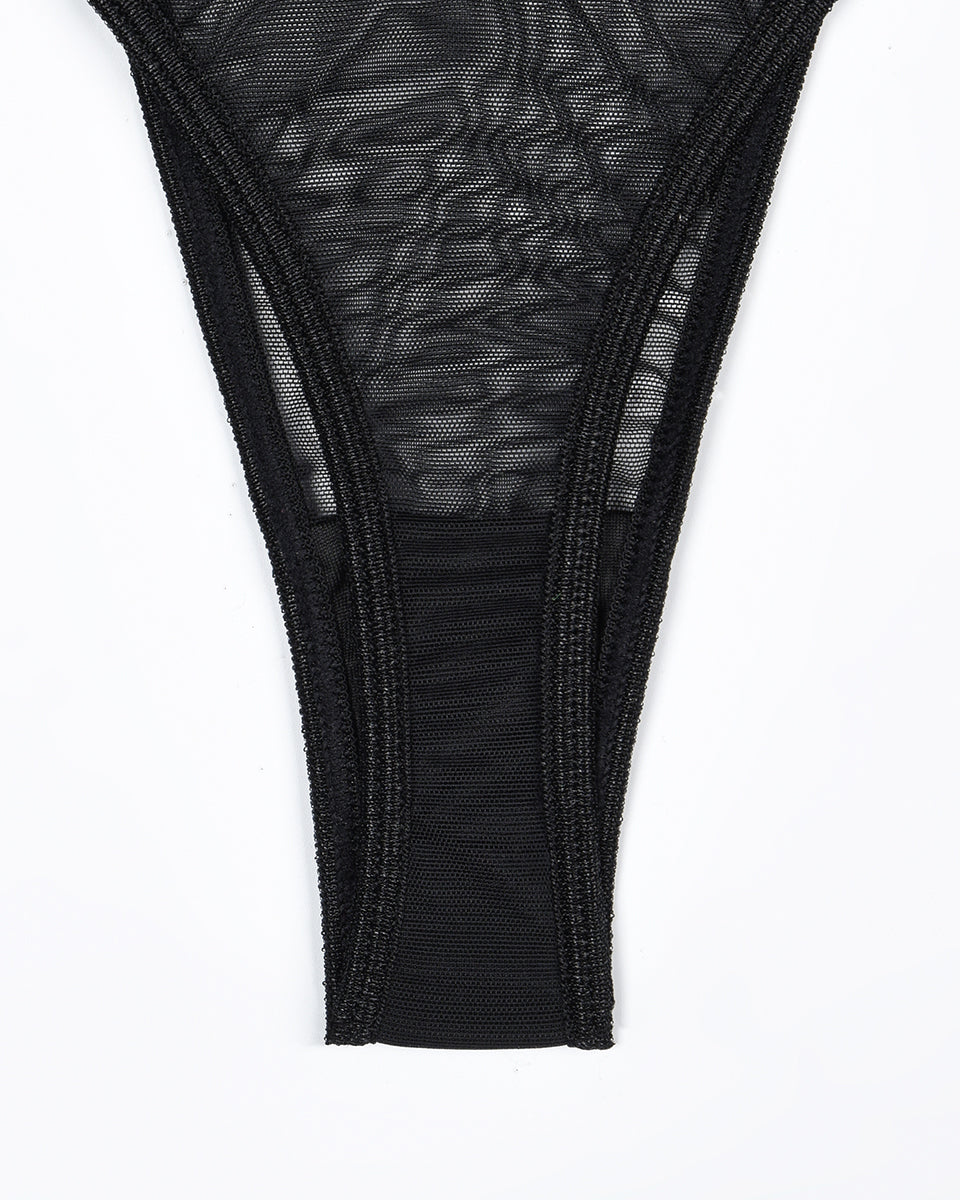 Eline™ | Set de Lenjerie din Mesh Transparent 4 Piese cu Sutien &amp; Funda