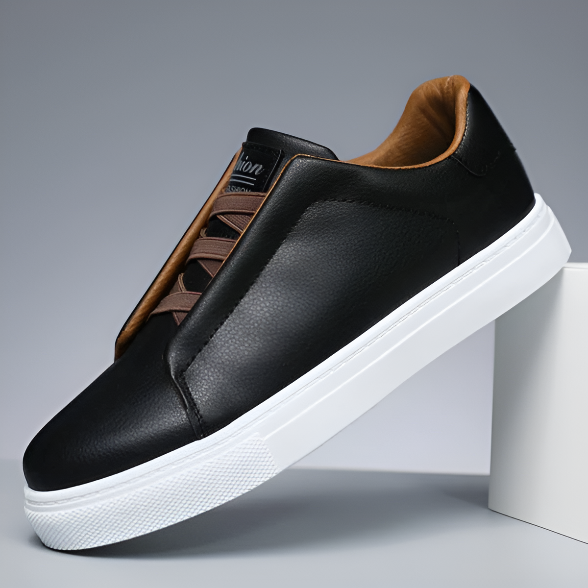 Bernardo™ | Teniși Chic